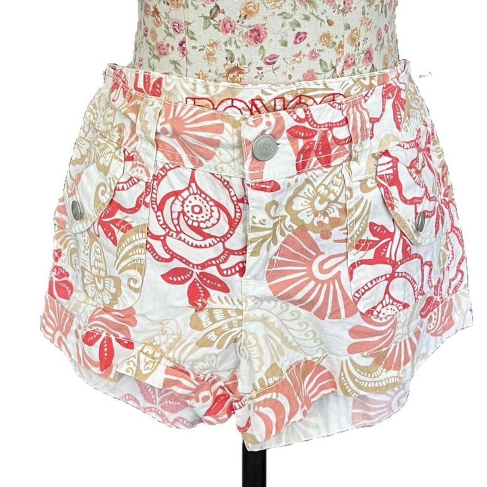 Y2K Bongo Floral Shorts